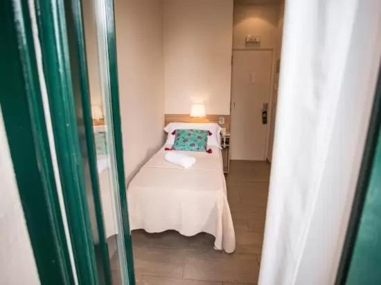 Hotel Kalima Caldes D'Estrach Eksteriør billede