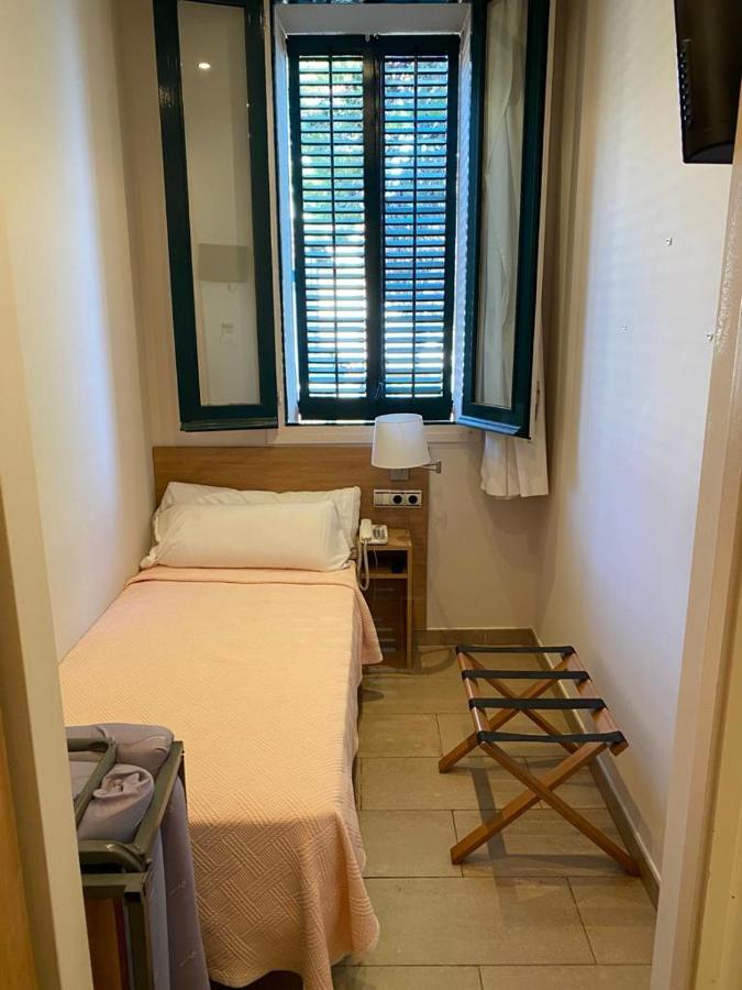 Hotel Kalima Caldes D'Estrach Eksteriør billede